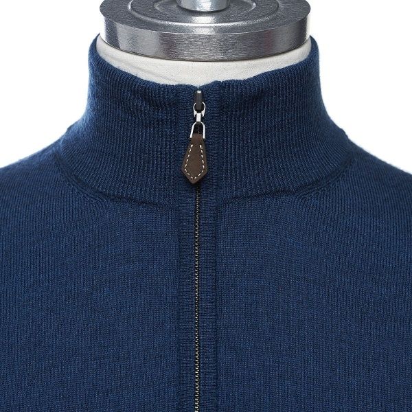 Dzhemper_ALAN_PAINE_s_zastezhkoj_na_molnii_10534