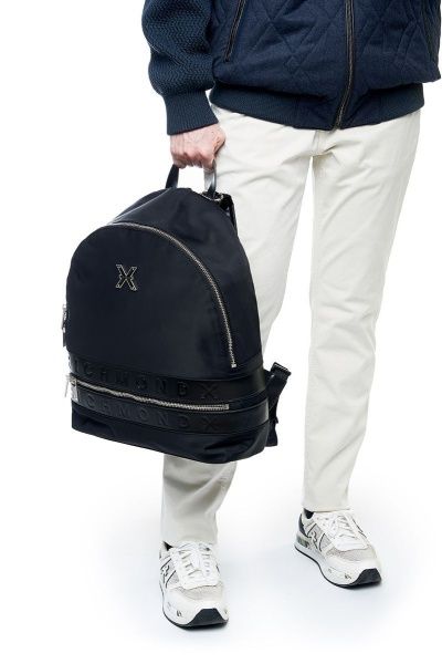 Sumka_RICHMOND_X_10700