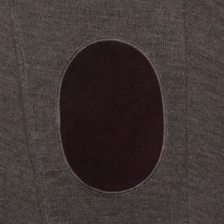 Sviter_HACKETT_s_vorotom_stojkoj_na_molnii_10488
