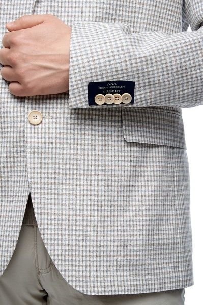 Pidzhak_Eduard_Dressler_v_kletku_10194