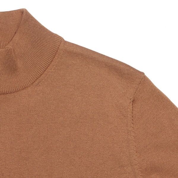 Pulover_Daniel_Hechter_s_vorotom_stojkoj_10506